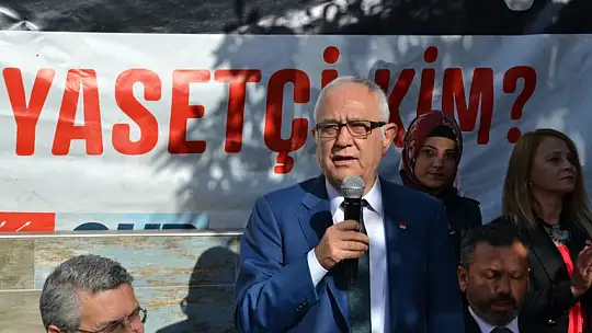 Chp Rozet Takma Törenine Yoğun Katılım