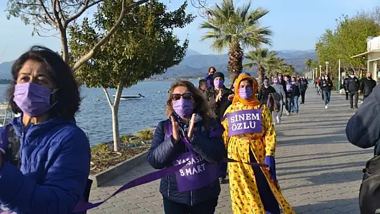 'Yaşasın kadın dayanışması' 