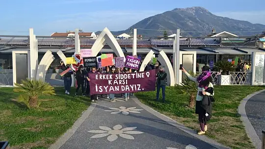 'Yaşasın kadın dayanışması' 