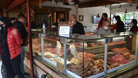 Fethiye'de yılbaşı alışveriş telaşı yaşandı