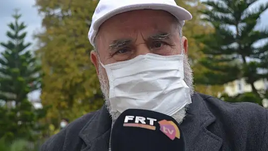 Evlerine en yakın camiye gittiler