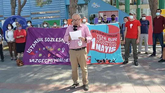 Türk, Yaşasın 1 Mayıs 