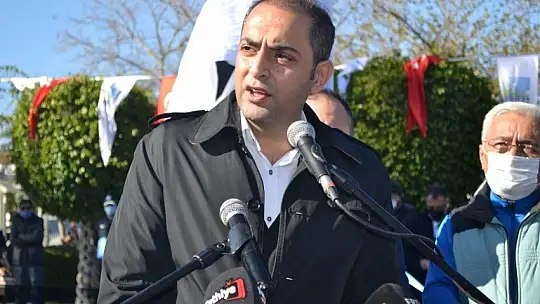 Uğur Mumcu Anıtı türküler eşliğinde açıldı