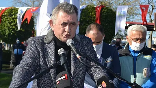 Uğur Mumcu Anıtı türküler eşliğinde açıldı