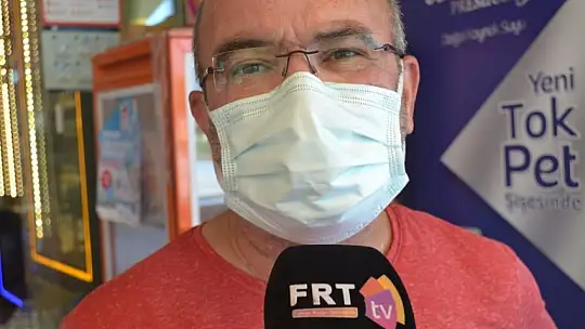 Muaflar dışarıda vatandaşlar evlerde