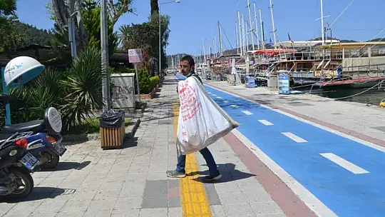 Muaflar dışarıda vatandaşlar evlerde