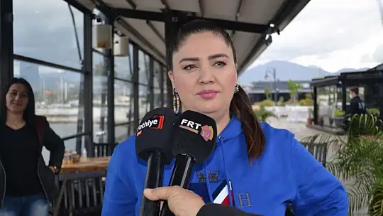 80'ler dizisi ara verince Fethiye'ye koştu 