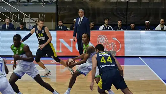 Fenerbahçe Fethiye'de kazandı 86-93