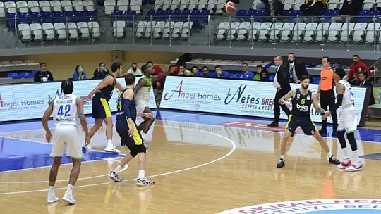 Fenerbahçe Fethiye'de kazandı 86-93