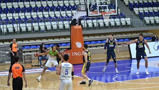 Fenerbahçe Fethiye'de kazandı 86-93