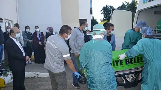 33 yıllık sağlık çalışanı kovid-19'a yenik düştü