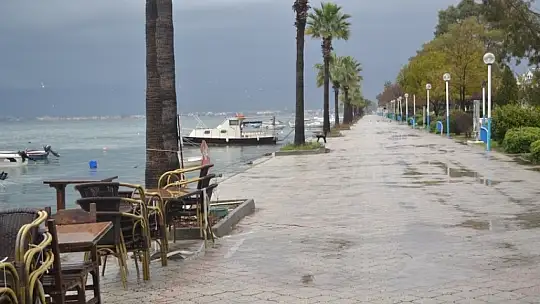 56 saatlik kısıtlamada yağmur sessizliği 