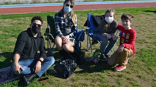 Kısıtlama sonrası plajlar ve sahil bandı doldu 