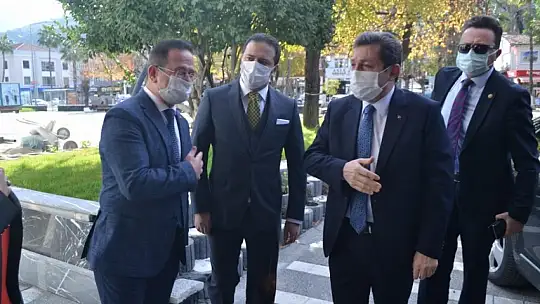 Vali Tavlı'dan bir dizi ziyaret 