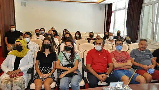 LGS ve YKS'de dereceye giren öğrenciler ödüllendirildi