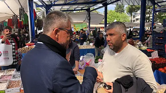 Milletvekili Adayı Yiğit, Semt Pazarını Ziyaret Etti
