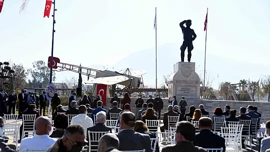 Şehit Fethi Bey törenle anıldı