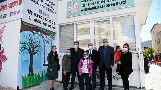 Tıpkı sizin gibiyiz…