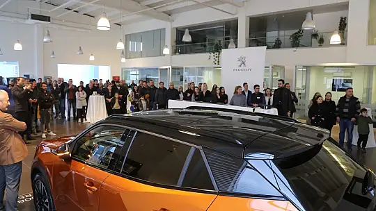 Peugeot 2008 Göz Kamaştırdı