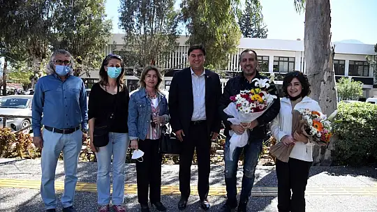 Alim Karaca'ya ziyarette bulundular