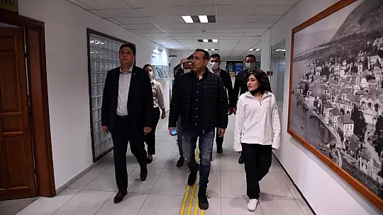 Alim Karaca'ya ziyarette bulundular