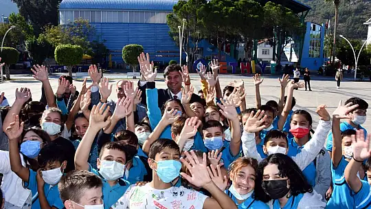 Hava oyunları muhteşem gösteriler ile devam ediyor