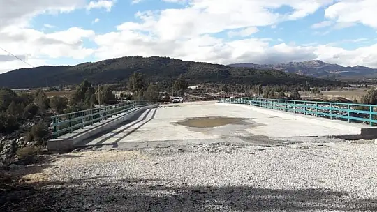 Boğalar'ın Hasretle Beklediği Köprü Tamamlandı