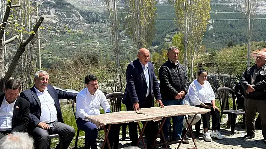 Yakup Otgöz, Seydikemerli vatandaşlarla bayramlaştı