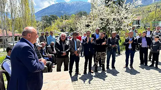 Yakup Otgöz, Seydikemerli vatandaşlarla bayramlaştı