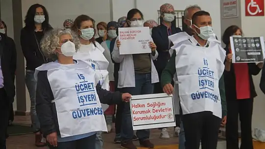 Sağlık Çalışanları Fethiye'de de Seslerini Yükseltti