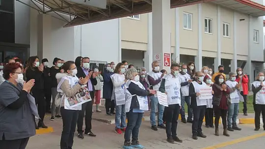 Sağlık Çalışanları Fethiye'de de Seslerini Yükseltti