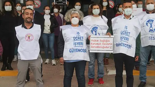 Sağlık Çalışanları Fethiye'de de Seslerini Yükseltti