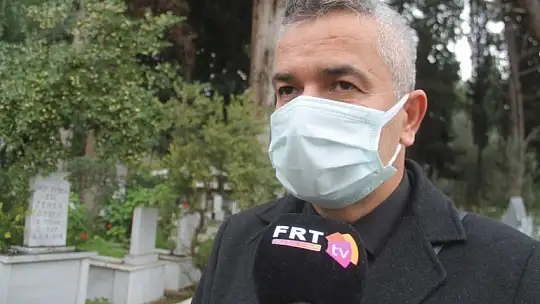 Sanatçı Hamdi Özbay mezarı başında anıldı