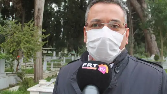 Sanatçı Hamdi Özbay mezarı başında anıldı