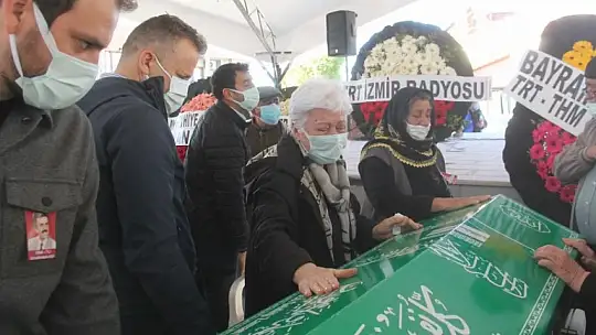 Son yolculuğuna türküleri ile uğurlandı