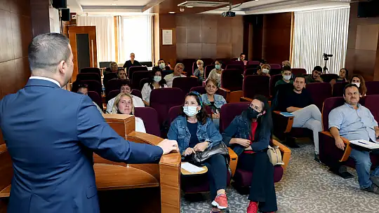 FTSO'nun e-ticaret bilgilendirme seminerine yoğun ilgi