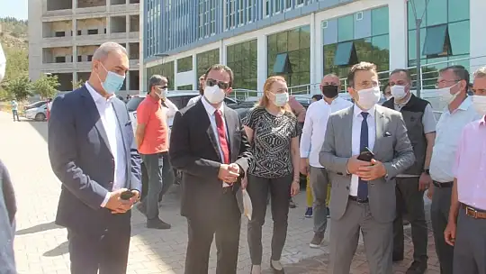 Fethiye İşletme Fakültesi'nin Çehresi Güzelleşiyor