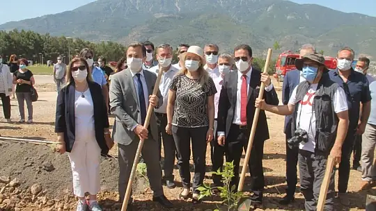 Fethiye İşletme Fakültesi'nin Çehresi Güzelleşiyor
