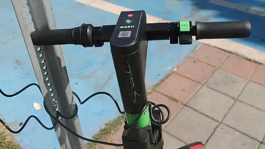 Martı Scooter Fethiye sokaklarında