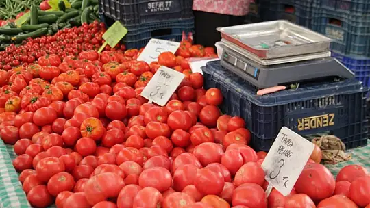 Başkan Hıra, 'Geçen seneye bakınca fiyatlar yüksek'