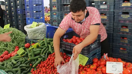 Başkan Hıra, 'Geçen seneye bakınca fiyatlar yüksek'
