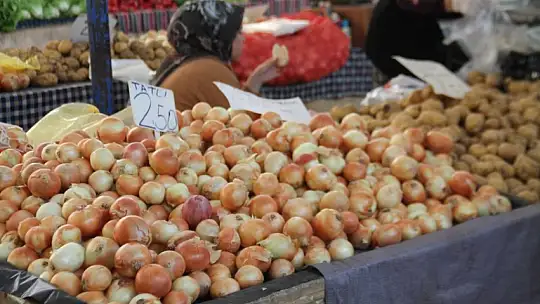 Başkan Hıra, 'Geçen seneye bakınca fiyatlar yüksek'