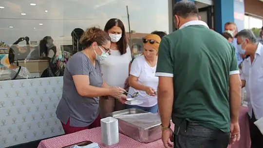 AK Parti Fethiye İlçe Teşkilatının aşure etkinliğine yoğun katılım