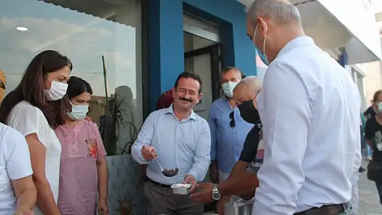 AK Parti Fethiye İlçe Teşkilatının aşure etkinliğine yoğun katılım