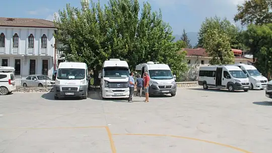 Çetin, 'Servislerimizde gereken tüm önlemleri aldık'