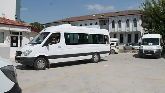 Çetin, 'Servislerimizde gereken tüm önlemleri aldık'