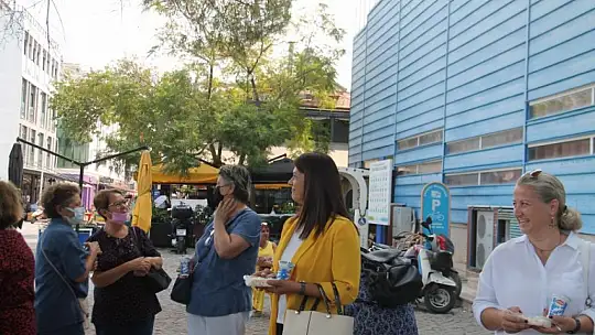 Zeynep Tuncel anısına pilav ikramında bulundular