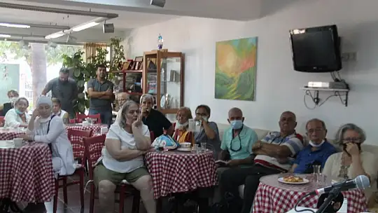 Işık Taban FETAV'ın düzenlediği 'Not Defteri' söyleşilerinde sevenleri ile buluştu