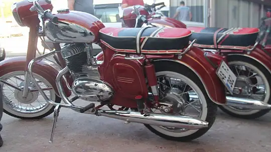 Bir dönemin efsanesi 'Gara Jawa' ilk haline dönüyor