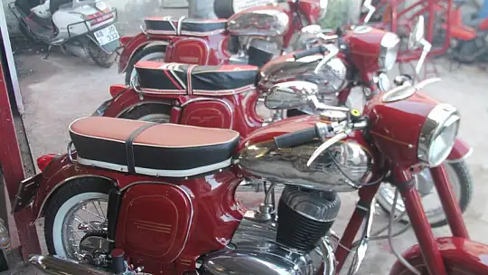 Bir dönemin efsanesi 'Gara Jawa' ilk haline dönüyor